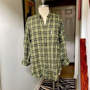 Columbia 100% Cotton plaid shirt size Medium 🙋🏼‍♀️